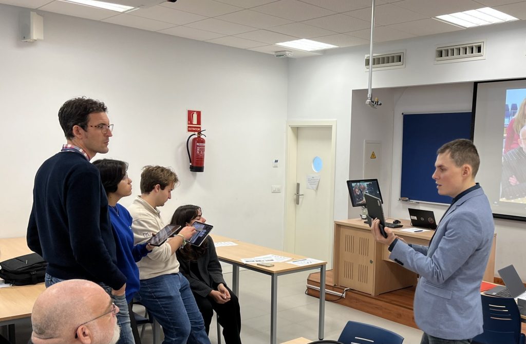 IMG The UCA hosted the augmented reality workshop of the ARIDLL project