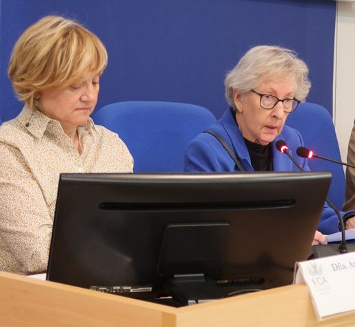 María de la Concepción de Unamuno Pérez, nieta de Miguel de Unamuno, participa en la mesa redonda “100 años del exilio de Unamuno: una mirada desde Cádiz y Lviv”