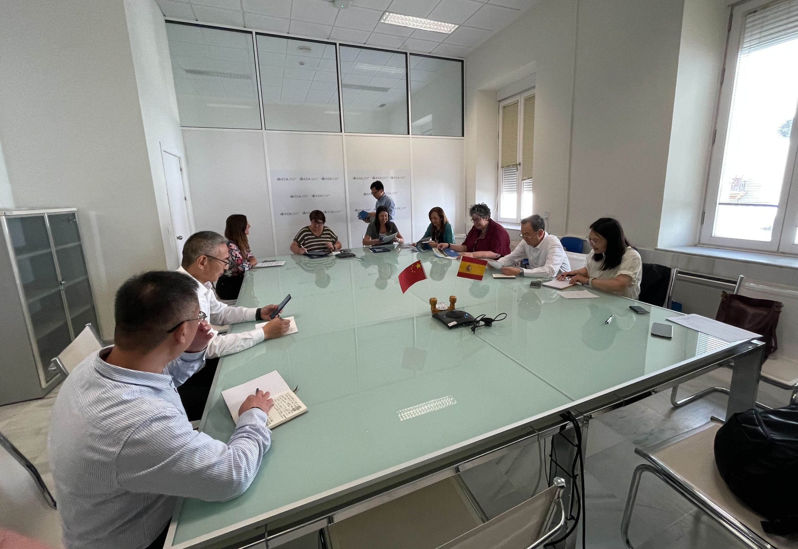 La Universidad de Cádiz recibe la visita de una delegación de la Academia de Ciencias Sociales de Shanghái (SASS)