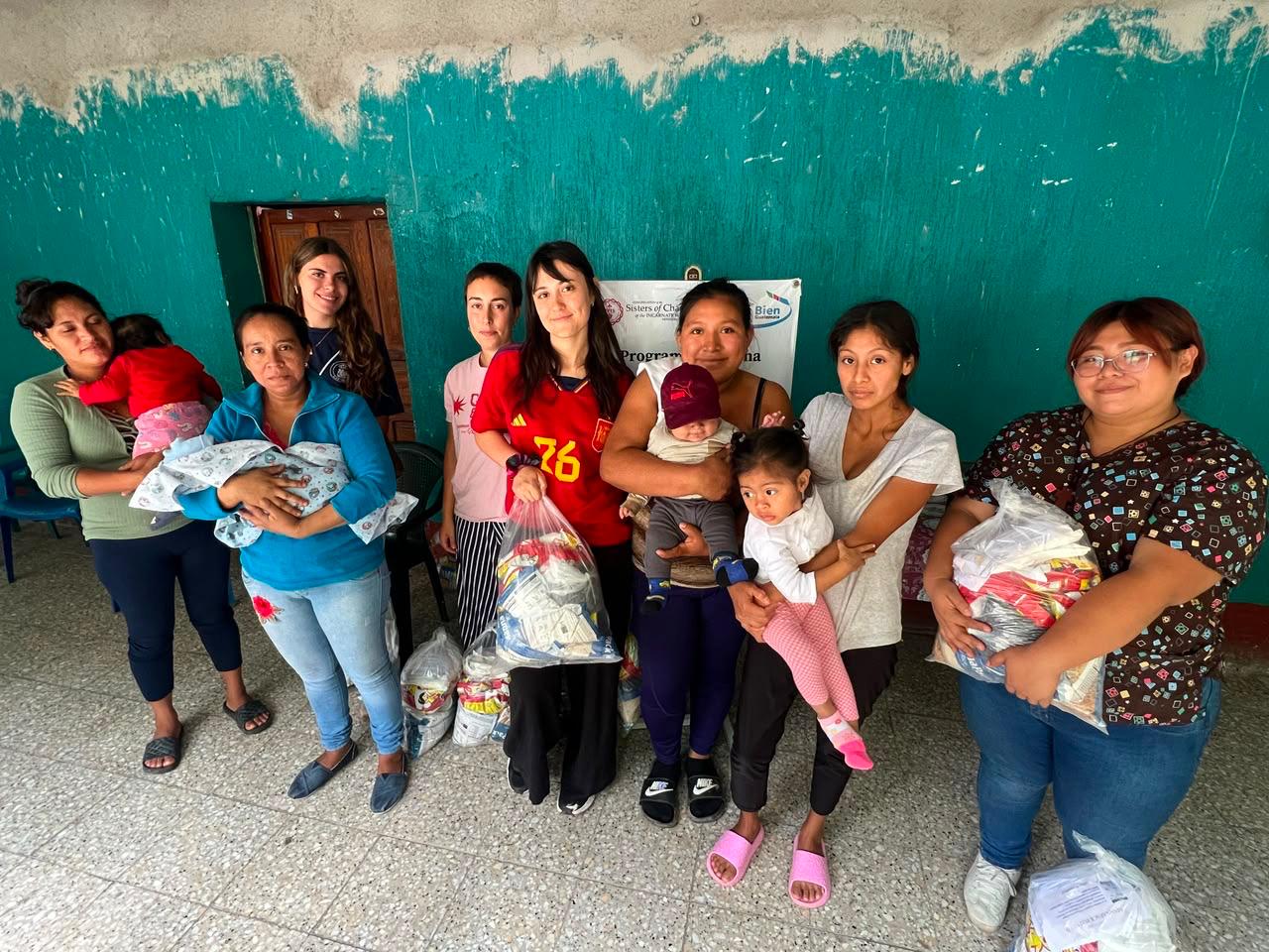 La iniciativa de Alumnado Embajador de la UCA, financiada por la Diputación de Cádiz, transforma la atención sanitaria en comunidades rurales de Guatemala